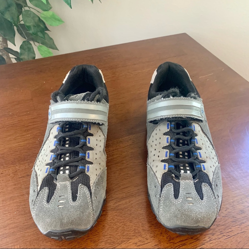 Women’s Size 9 Specialized Bike Shoe